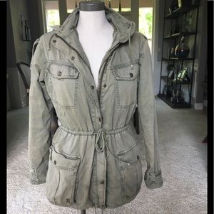 Talulah olive jacket